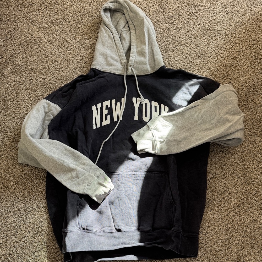 Brandy Melville New York oversized hoodie
